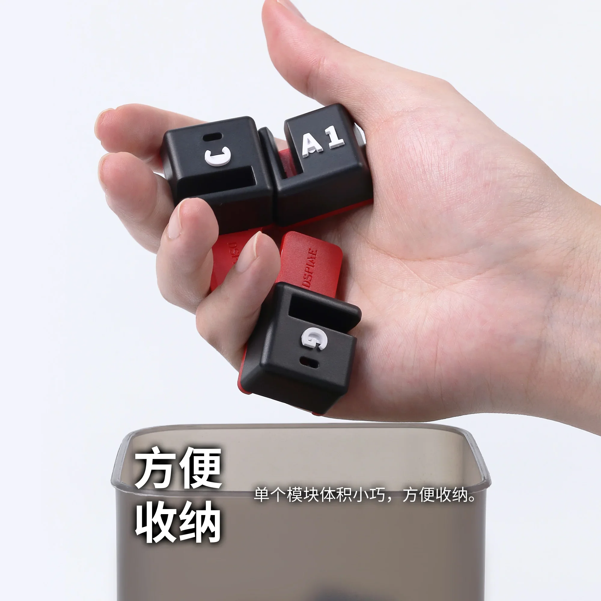 Dspiae PT-SR Easy Assembly Mod - đánh giá và giá Model Kit Runner Organizer