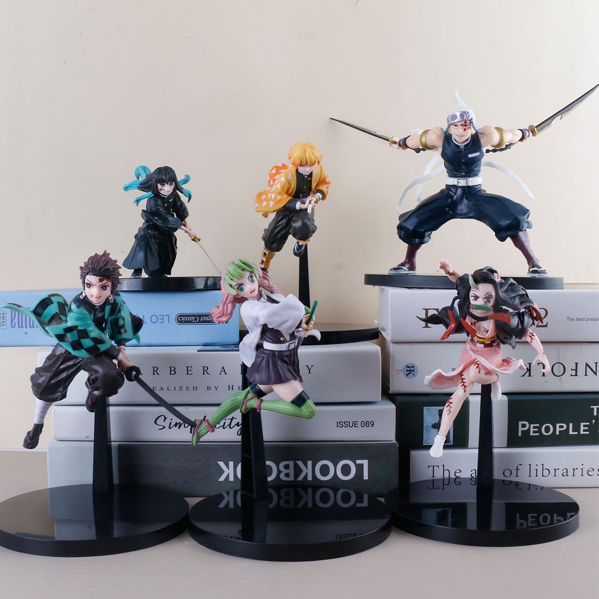 Anime Demon Slayer PVC Figures - đánh giá và giá Model Kit Zenitsu
