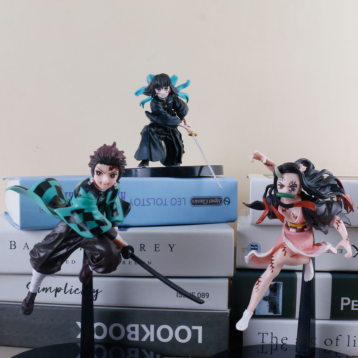 Anime Demon Slayer PVC Figures - đánh giá và giá Model Kit Zenitsu